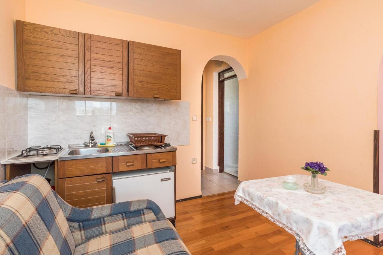 Studios Kastel Buje Zewnętrze zdjęcie